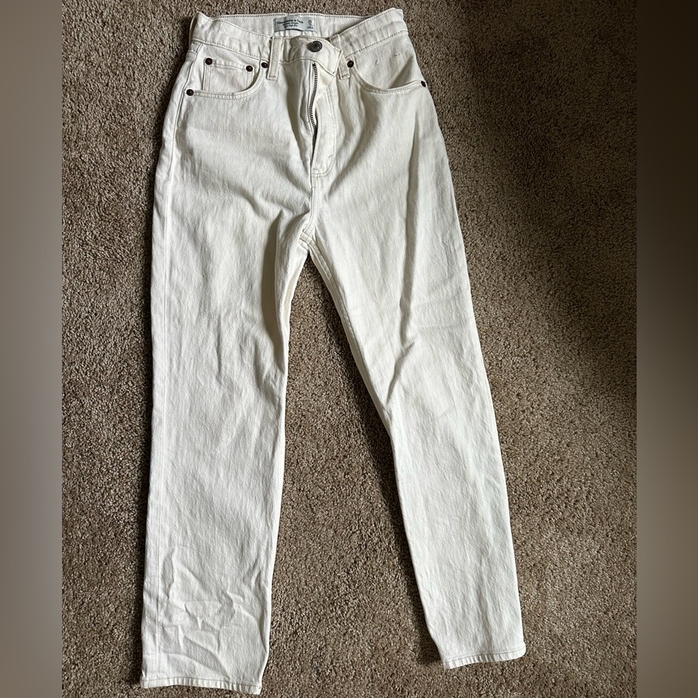 Abercrombie & Fitch High Rise Jeans